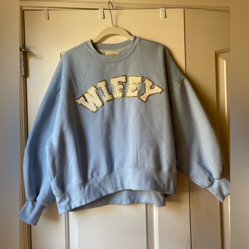 Judith March Wifey pullover
